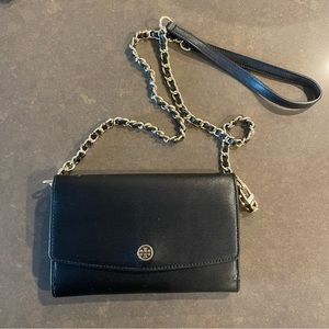 Tory Burch wallet crossbody bag